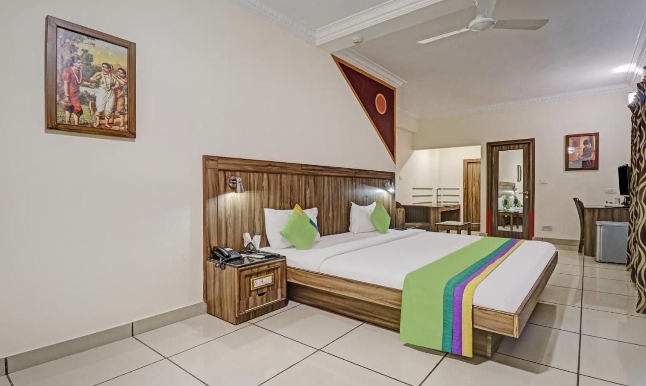 Treebo Komfort Suites, 3 Km From Mysore Palace 외부 사진