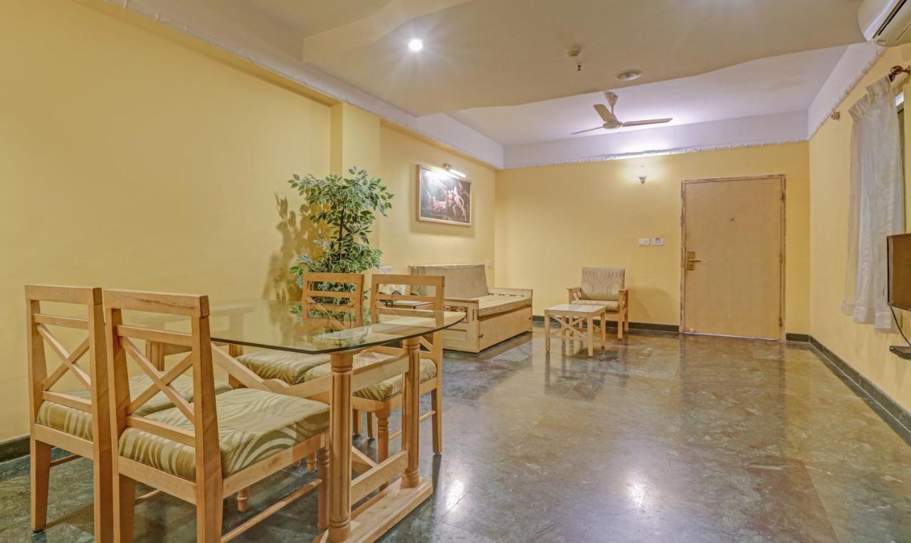 Treebo Komfort Suites, 3 Km From Mysore Palace 외부 사진