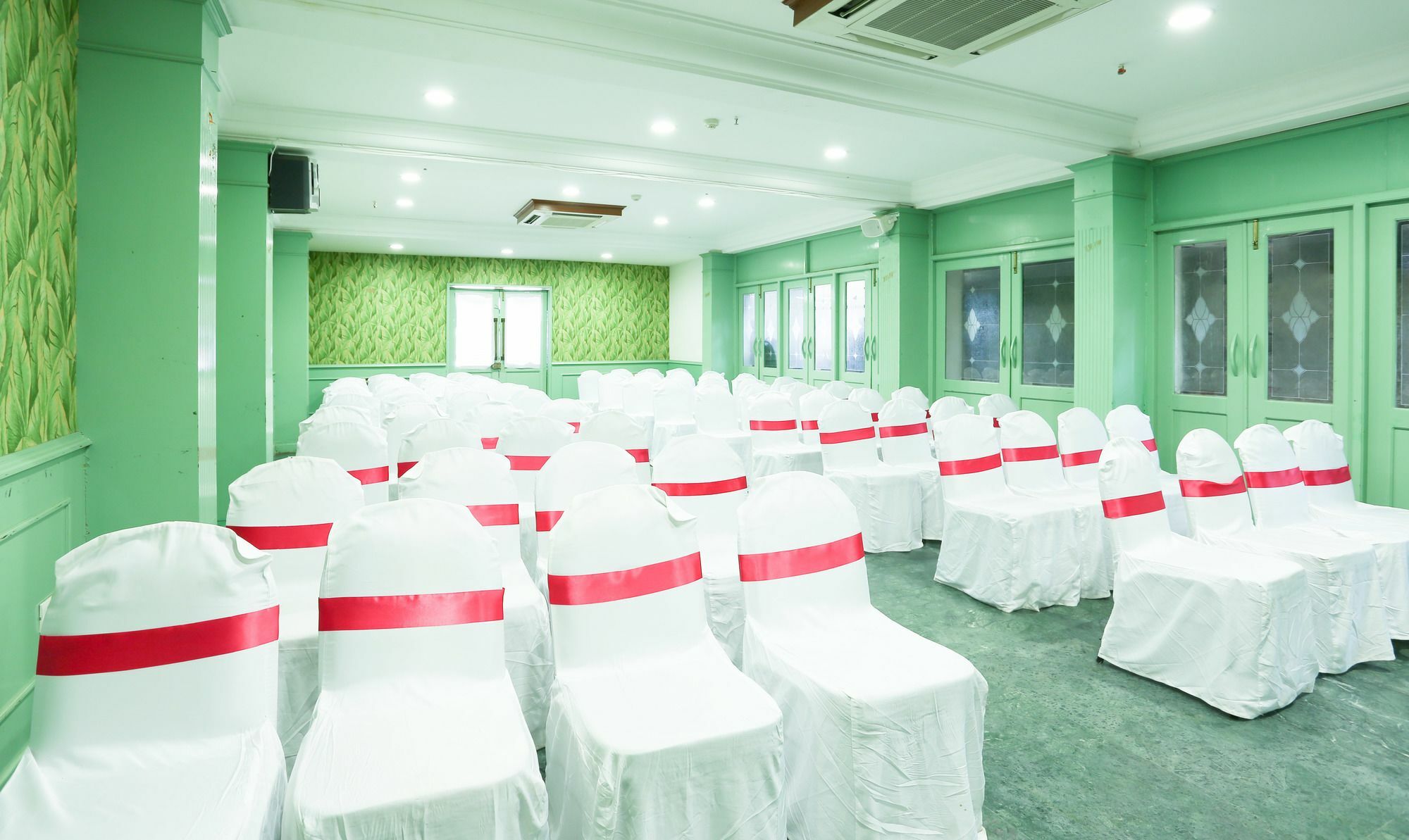 Treebo Komfort Suites, 3 Km From Mysore Palace 외부 사진